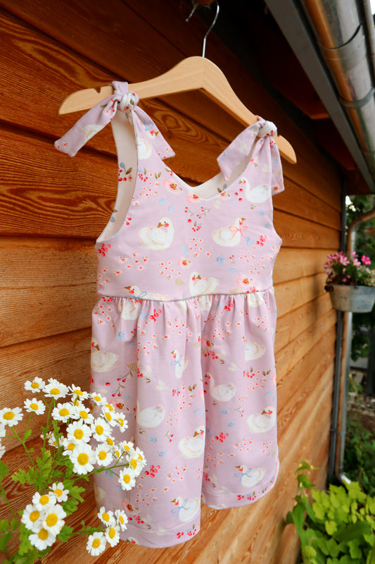 Kleid "Schwan" mit verstellbaren Trägern