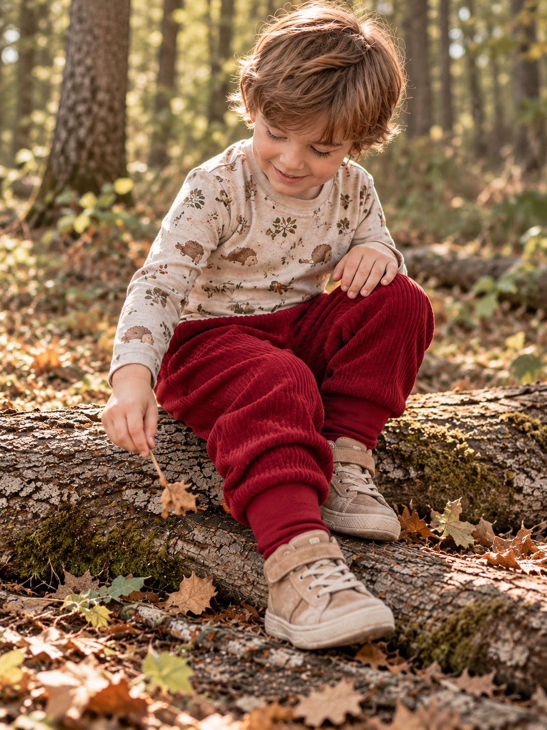 Cordhose elastisch Kirschrot