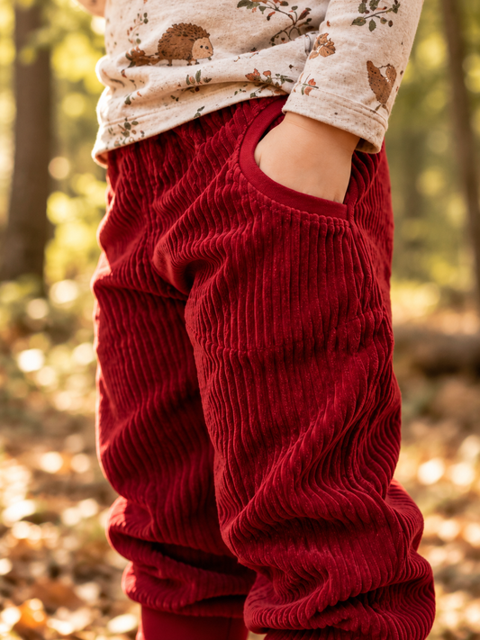 Cordhose elastisch Kirschrot